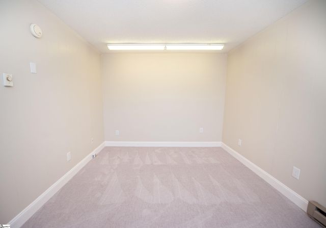 106 Cloverdale Drive, Boiling Springs, SC 29316