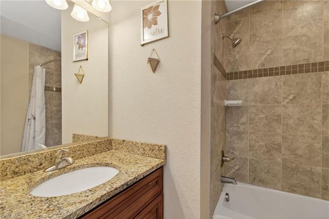 313 Woodruff ST, Suffolk, VA 23434