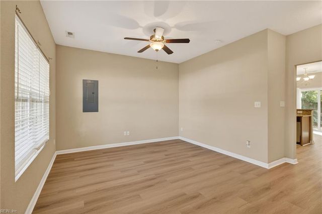 313 Woodruff ST, Suffolk, VA 23434