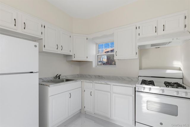 3 Hamilton Avenue, Ossining, NY 10562