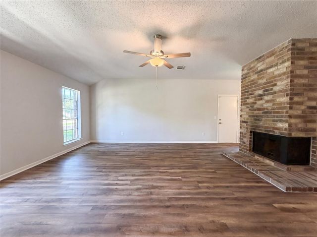 10422 Elk Point Lane, Houston, TX 77064