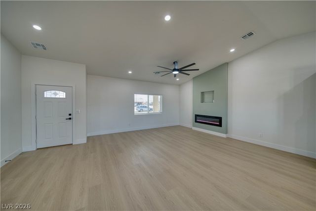 2520 South Yakima Avenue, Pahrump, NV 89048