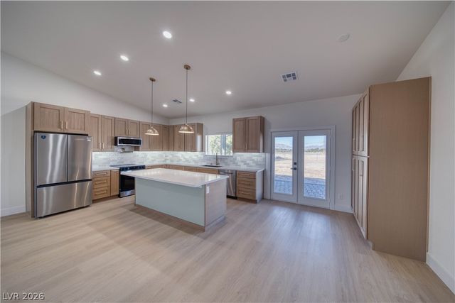 2520 South Yakima Avenue, Pahrump, NV 89048
