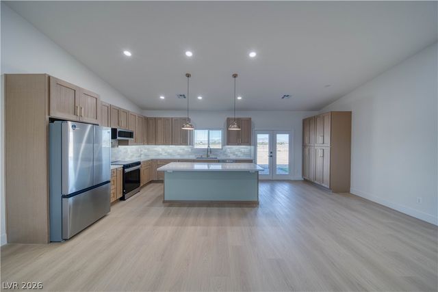 2520 South Yakima Avenue, Pahrump, NV 89048