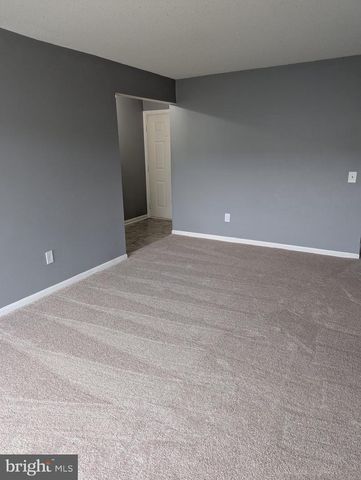 101 PROSPERITY AVE SE #A, Leesburg, VA 20175