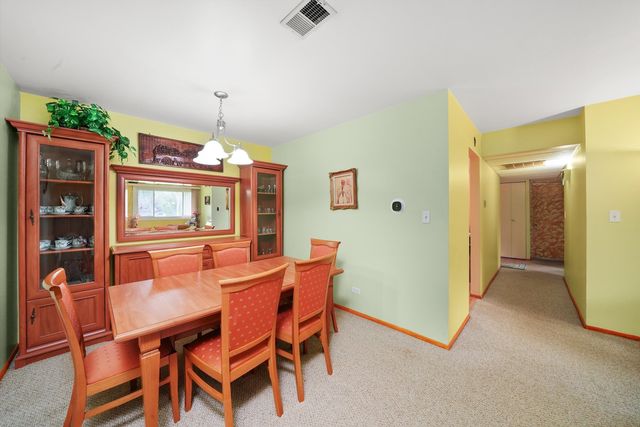 2600 Brookwood Way 314, Rolling Meadows, IL 60008