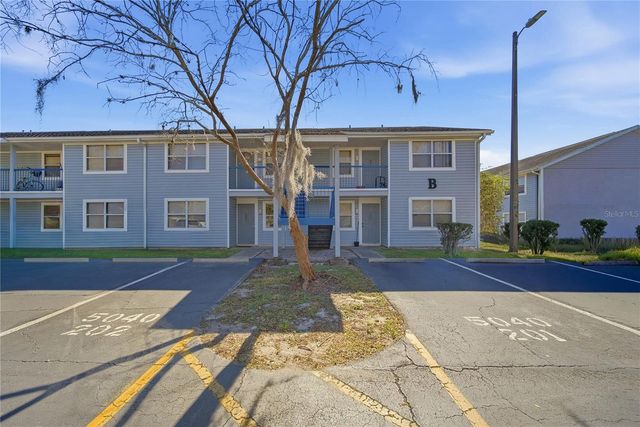 5040 TERRACE PALMS CIRCLE 102, Tampa, FL 33617