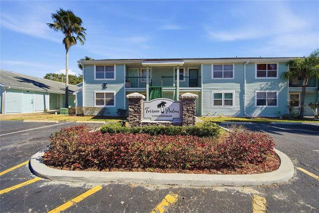 5040 TERRACE PALMS CIRCLE 102, Tampa, FL 33617