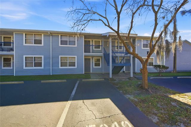 5040 TERRACE PALMS CIRCLE 102, Tampa, FL 33617