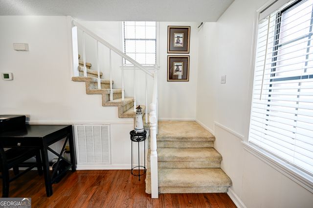 105 Garden Hills Drive, Calhoun, GA 30701