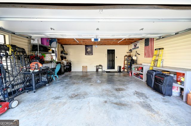 105 Garden Hills Drive, Calhoun, GA 30701
