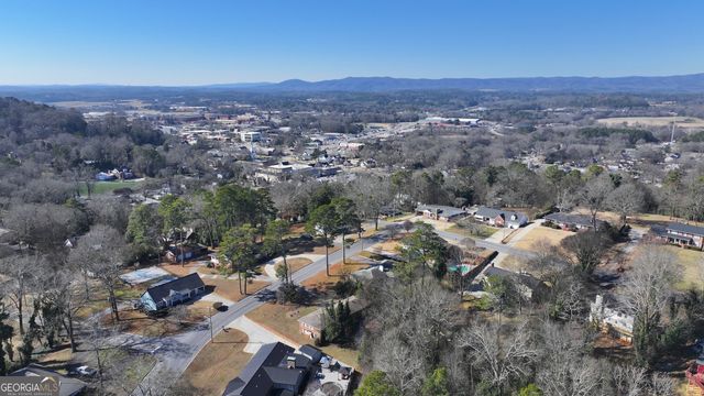 105 Garden Hills Drive, Calhoun, GA 30701