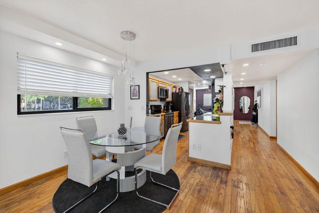 4491 Crystal Lake Drive 201a, Deerfield Beach, FL 33064