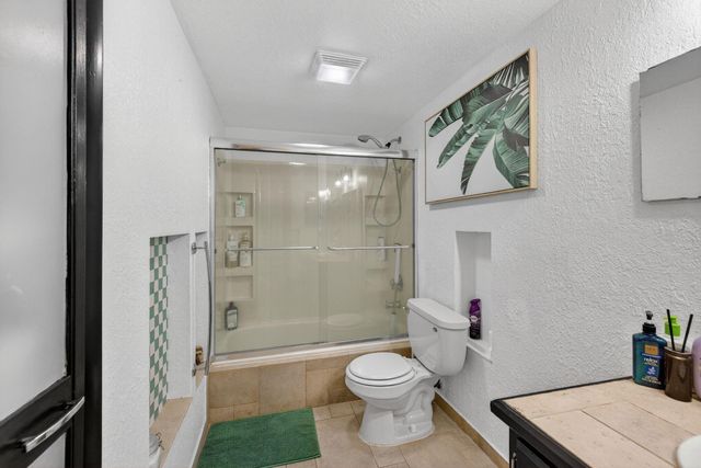 4491 Crystal Lake Drive 201a, Deerfield Beach, FL 33064