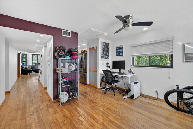 4491 Crystal Lake Drive 201a, Deerfield Beach, FL 33064