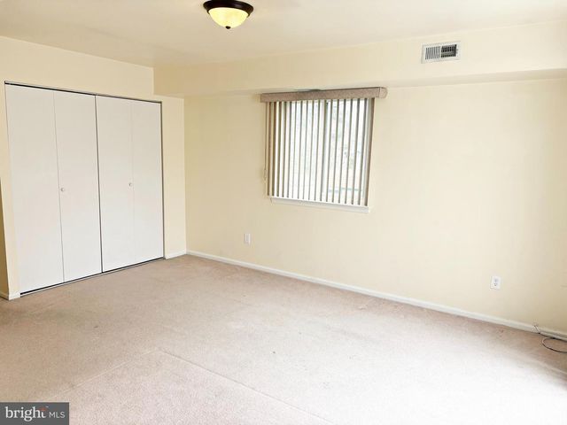4535 WINDING BROOK DR, Bensalem, PA 19020