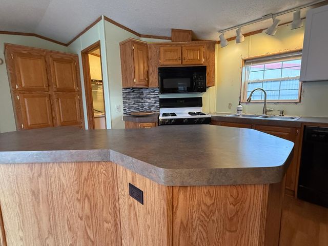 1341 104th Lane NE, Blaine, MN 55434