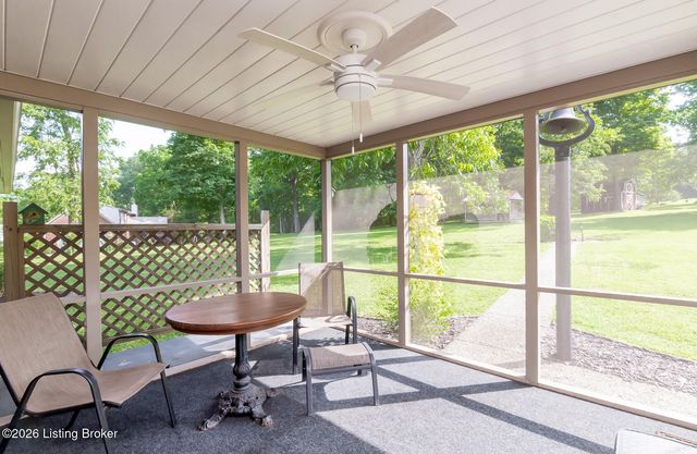 3519 Chenoweth Run Rd, Louisville, KY 40299