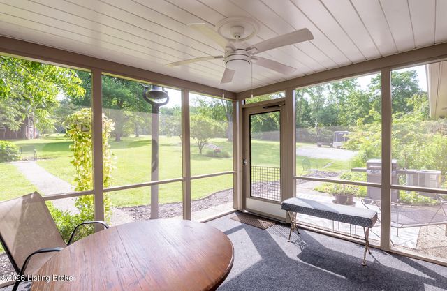 3519 Chenoweth Run Rd, Louisville, KY 40299