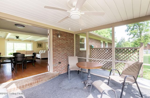 3519 Chenoweth Run Rd, Louisville, KY 40299