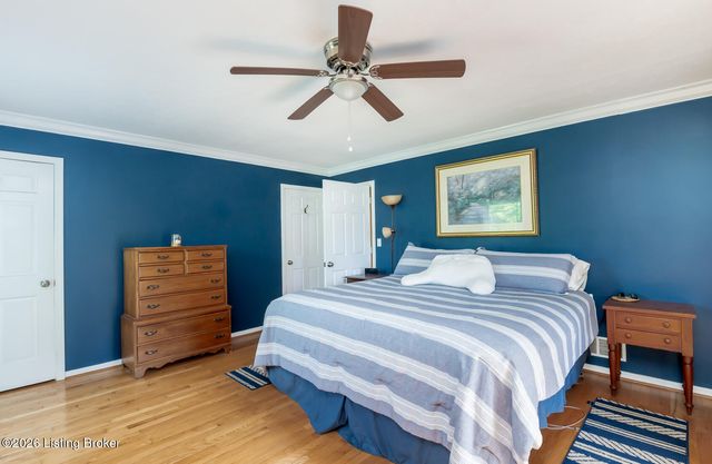 3519 Chenoweth Run Rd, Louisville, KY 40299