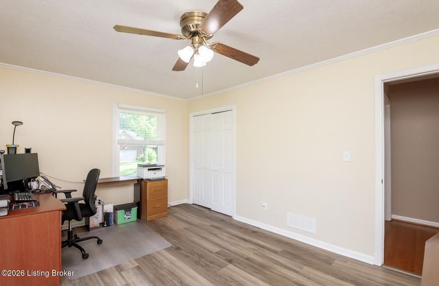 3519 Chenoweth Run Rd, Louisville, KY 40299