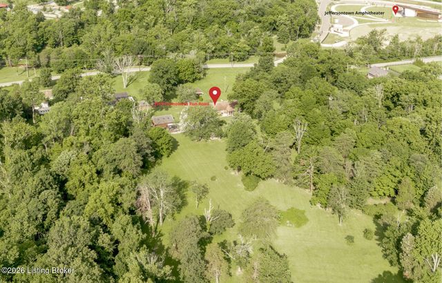 3519 Chenoweth Run Rd, Louisville, KY 40299