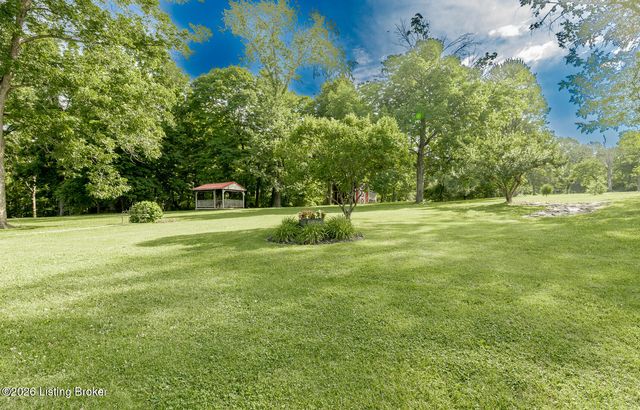 3519 Chenoweth Run Rd, Louisville, KY 40299