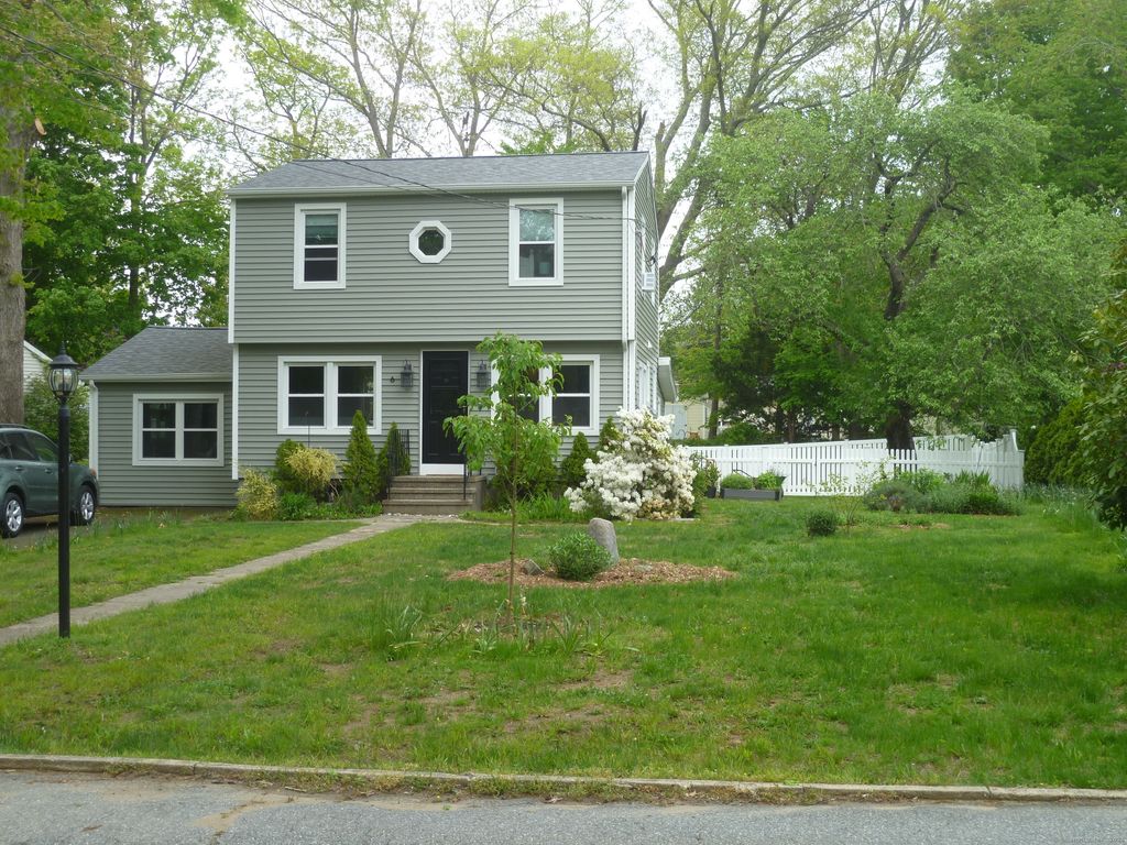 6 Sunset Lane, Clinton, CT 06413