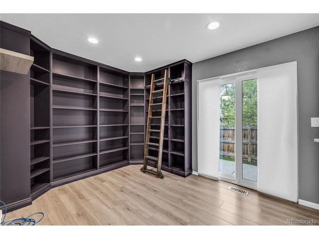 2917 W 81st Ave B, Westminster, CO 80031