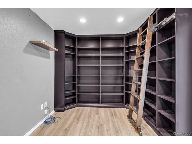 2917 W 81st Ave B, Westminster, CO 80031