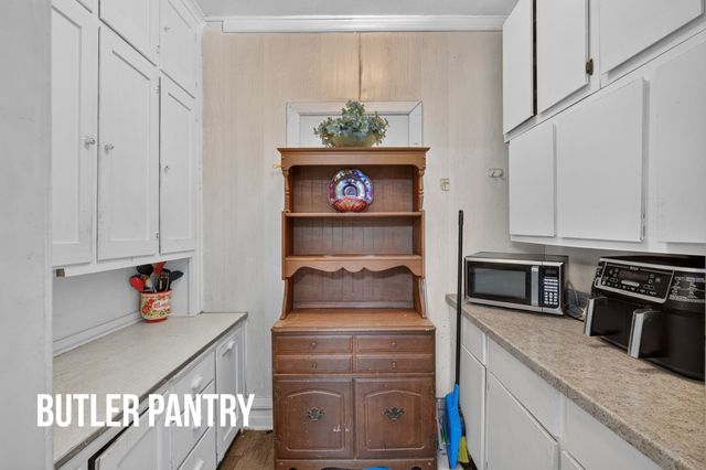 314 N Washington Avenue, Lacona, IA 50139