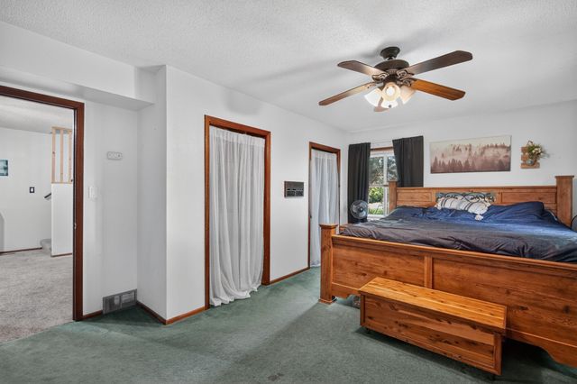 314 N Washington Avenue, Lacona, IA 50139