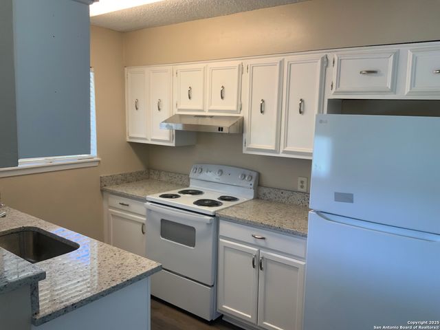 4740 Casa Oro, San Antonio, TX 78233