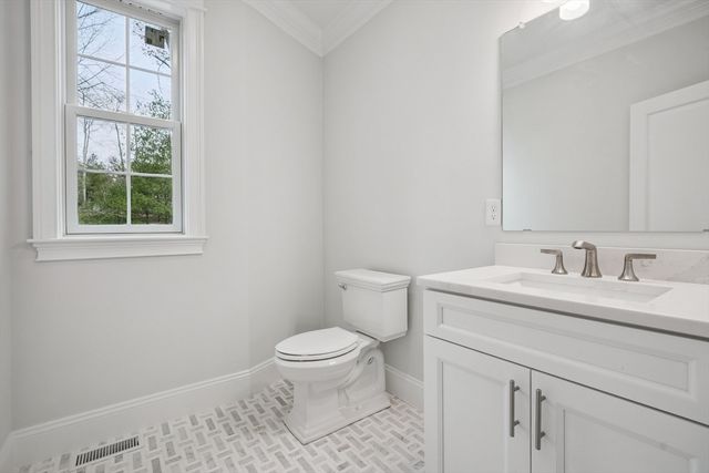 5 Singletary Way, Hopkinton, MA 01748