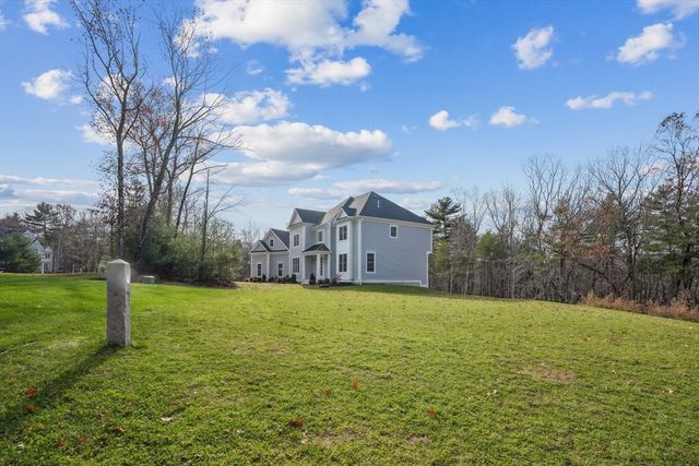 5 Singletary Way, Hopkinton, MA 01748