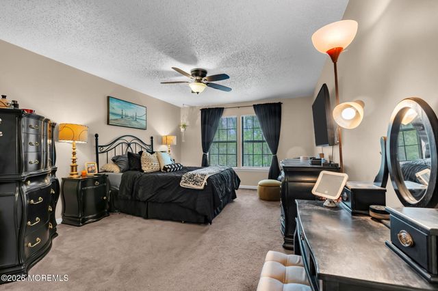 84 Azalea Circle, Jackson, NJ 08527