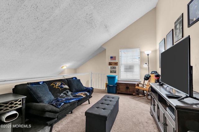 84 Azalea Circle, Jackson, NJ 08527