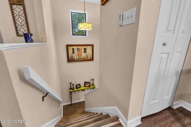 84 Azalea Circle, Jackson, NJ 08527