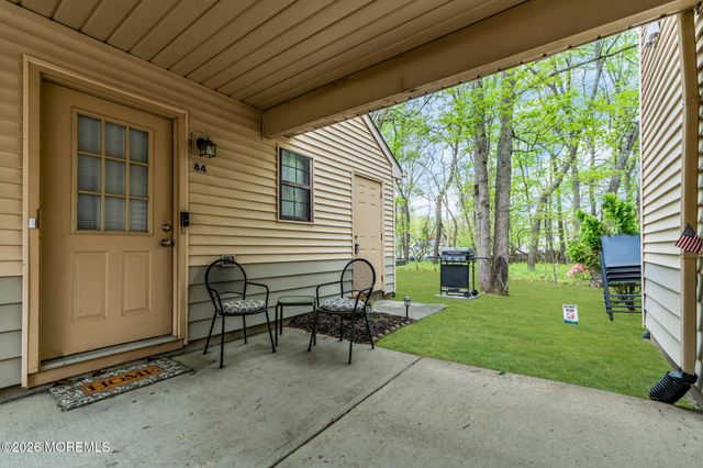 84 Azalea Circle, Jackson, NJ 08527