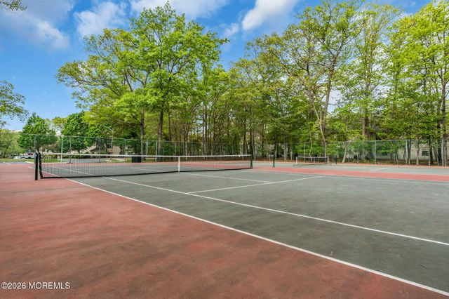 84 Azalea Circle, Jackson, NJ 08527