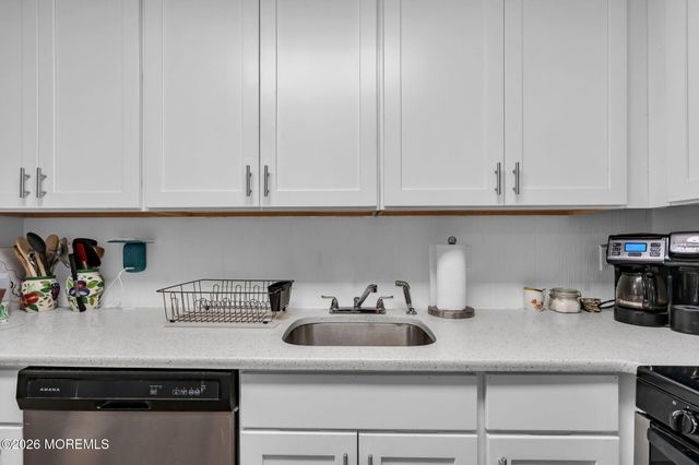 84 Azalea Circle, Jackson, NJ 08527