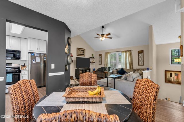 84 Azalea Circle, Jackson, NJ 08527