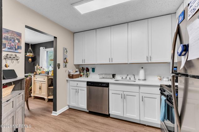 84 Azalea Circle, Jackson, NJ 08527