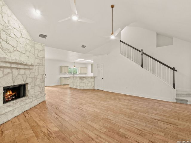 8727 Paseo Oaks, San Antonio, TX 78255