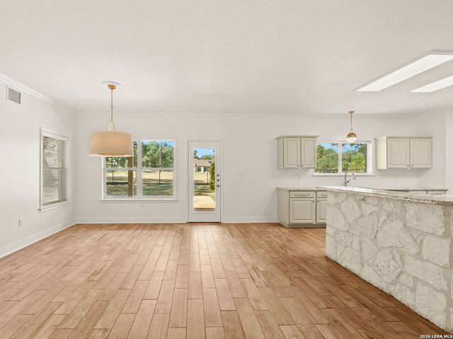 8727 Paseo Oaks, San Antonio, TX 78255