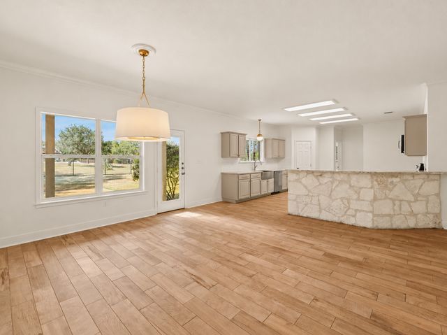 8727 Paseo Oaks, San Antonio, TX 78255