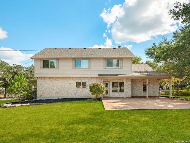 8727 Paseo Oaks, San Antonio, TX 78255