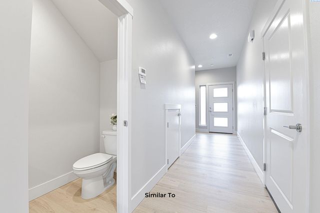 4501 Road 114, Pasco, WA 99301