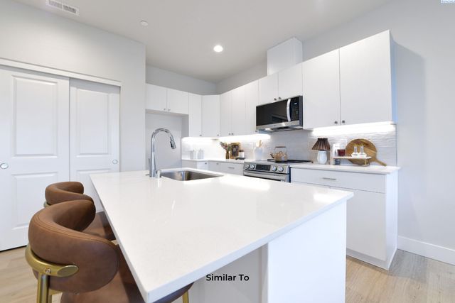 4501 Road 114, Pasco, WA 99301